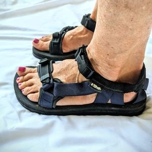 Teva sandals women's 8